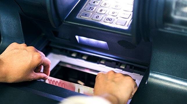 atm bca setor tunai jakarta timur